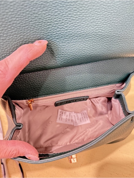 Jen & Co Vegan Leather Crossbody Bag Green Gold Chain NWT - Picture 6 of 11